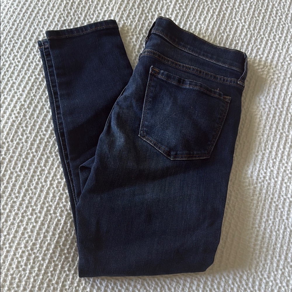 Banana Republic Blue Skinny Jeans with Classic Style